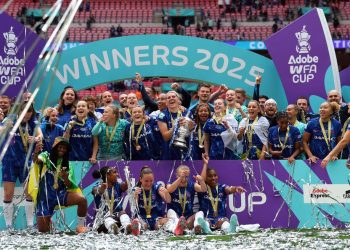 Chelsea women lift the fa cup with at Wembley