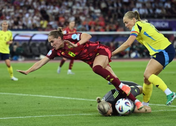 Sweden beat Germany 4-1