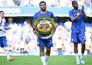 Chelsea presenting the Club World Cup Trophy to Stamford Bridge (Reuters)