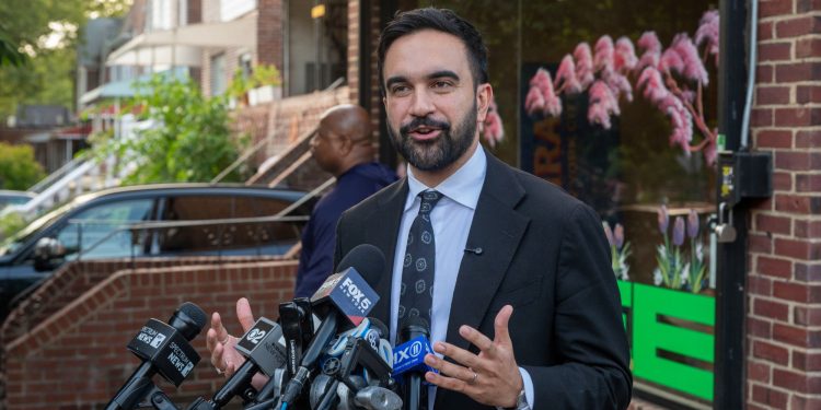 Democratic New York City mayoral candidate Zohran Mamdani (Imagn)