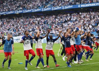 Hamburger SV celebrate their first goals and win of the season (Imagn).