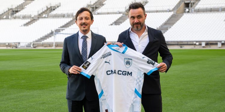 Marseille president Pablo Longoria and Roberto De Zerbi during the Italian coach's presentation in 2024 (Imagn)